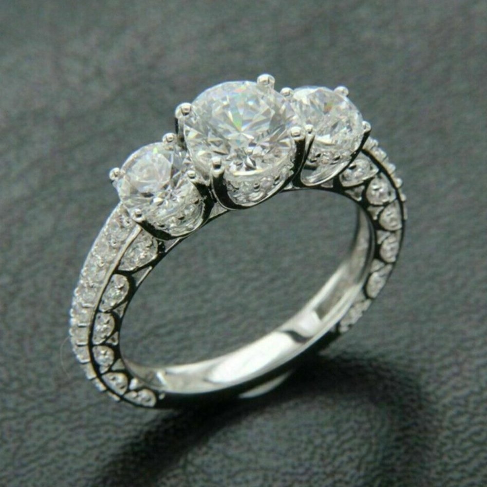 🌸925 Silver Plated Round Cut CZ Eternity Ring for Women, MARR9412